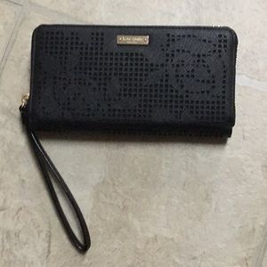 Kate Spade wristlet